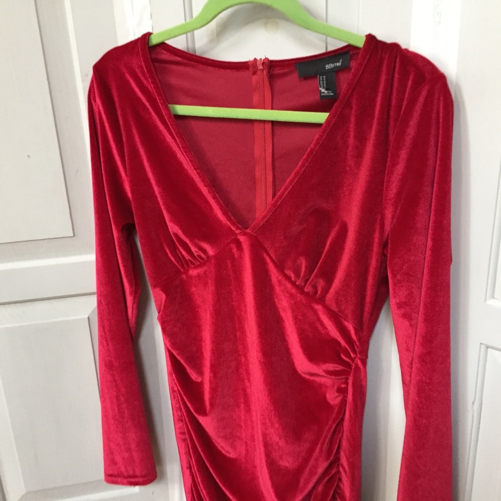 SBetro Red Velvet Dress w/ Ruched Sides - Picture 9 of 16